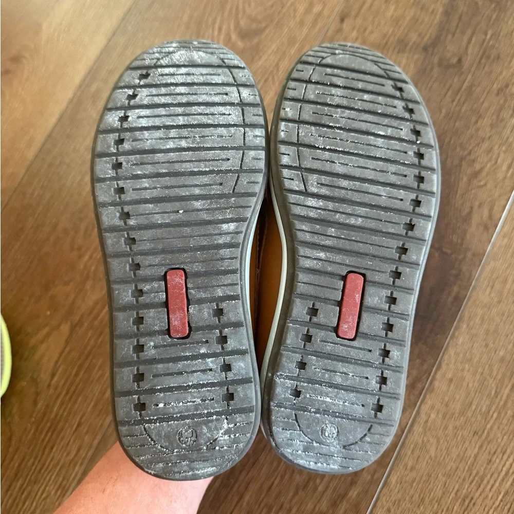 Kids Tan Loafers